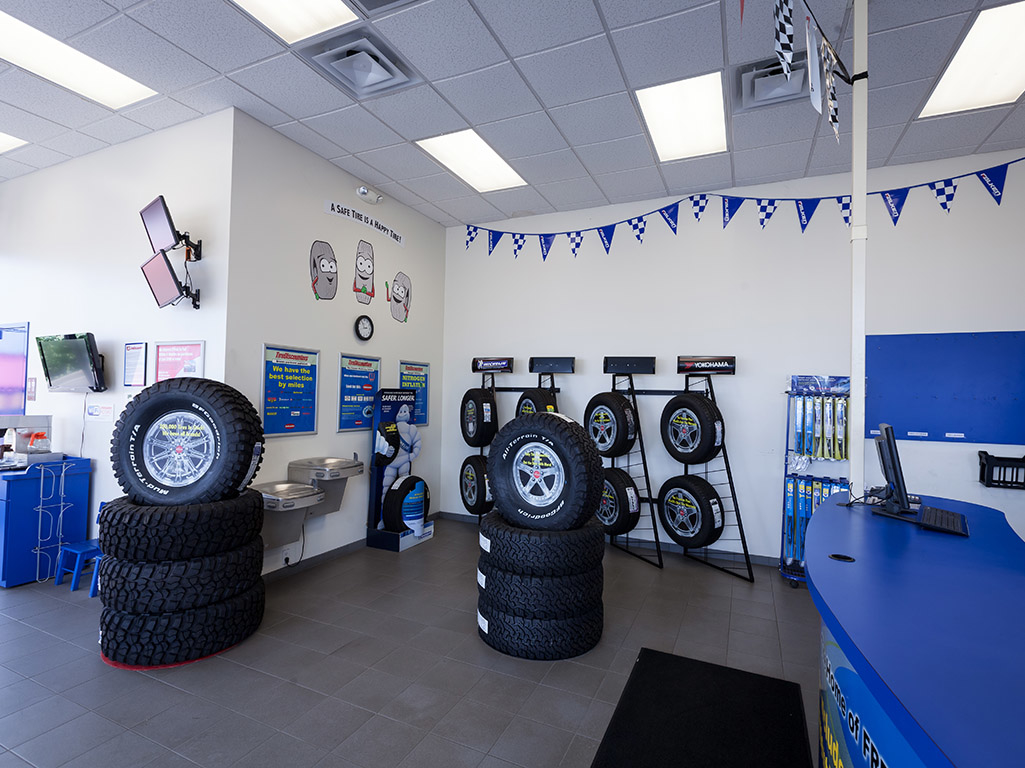 Tire Discounters on 1285 St Rt 63 in Monroe