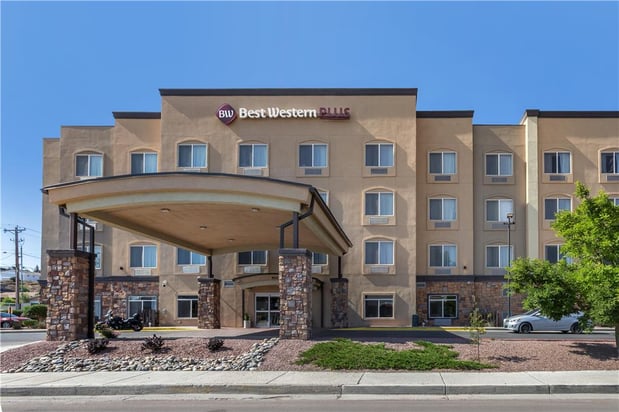 Images Best Western Plus Gallup Inn & Suites