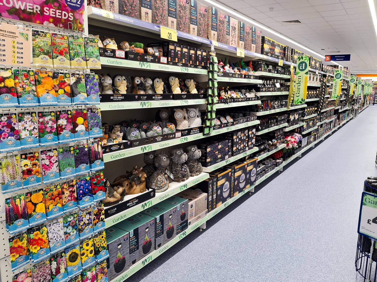 Images B&M Store