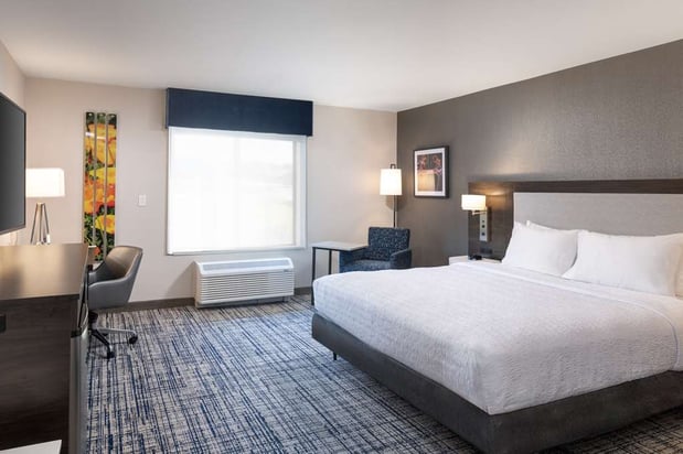 Images Hampton Inn & Suites Manteca