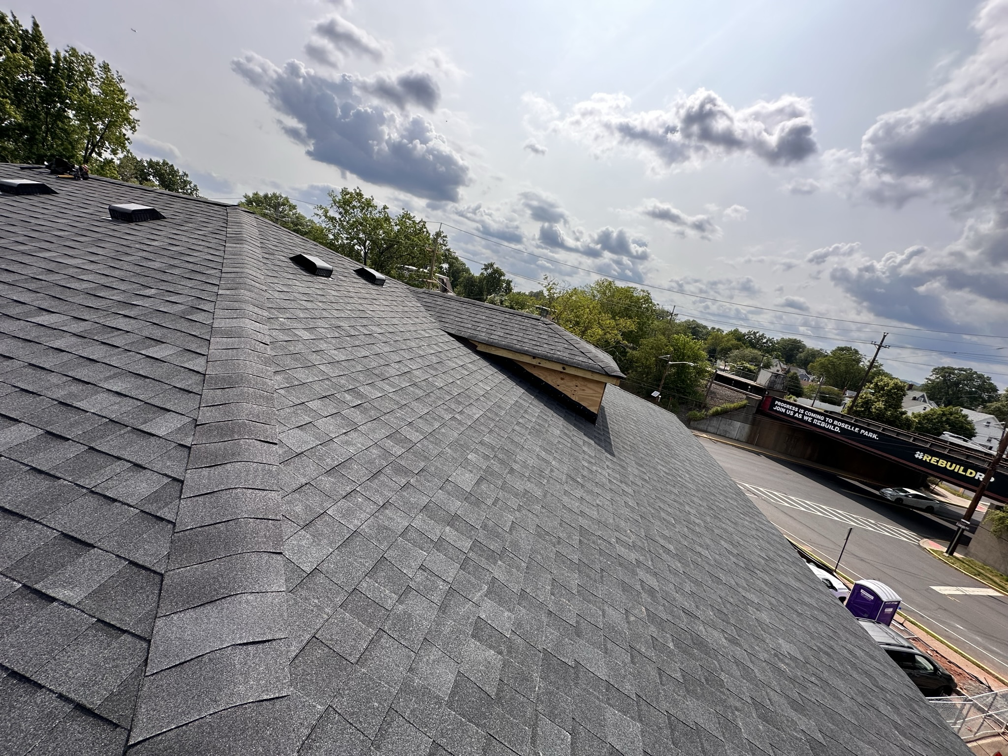 Loja's General Construction