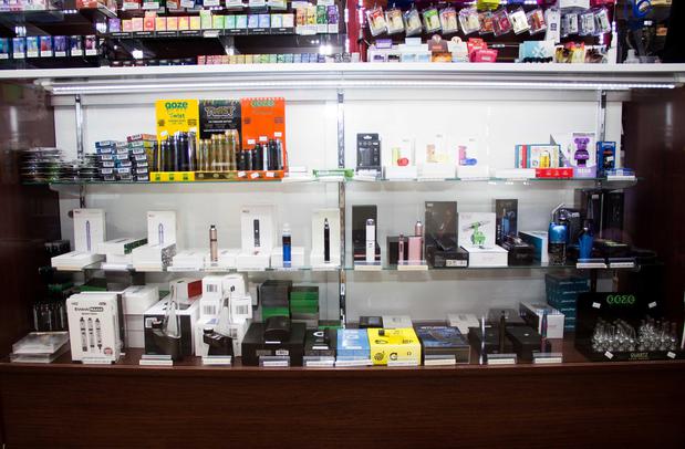 Images Vapes and More