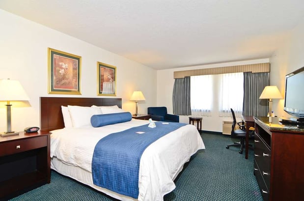 Images Best Western Gas City