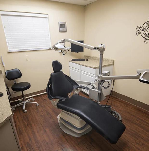 Images Legacy Dental Care: Brandon Cousins, DDS