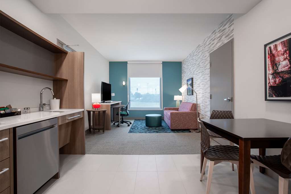 Guest room