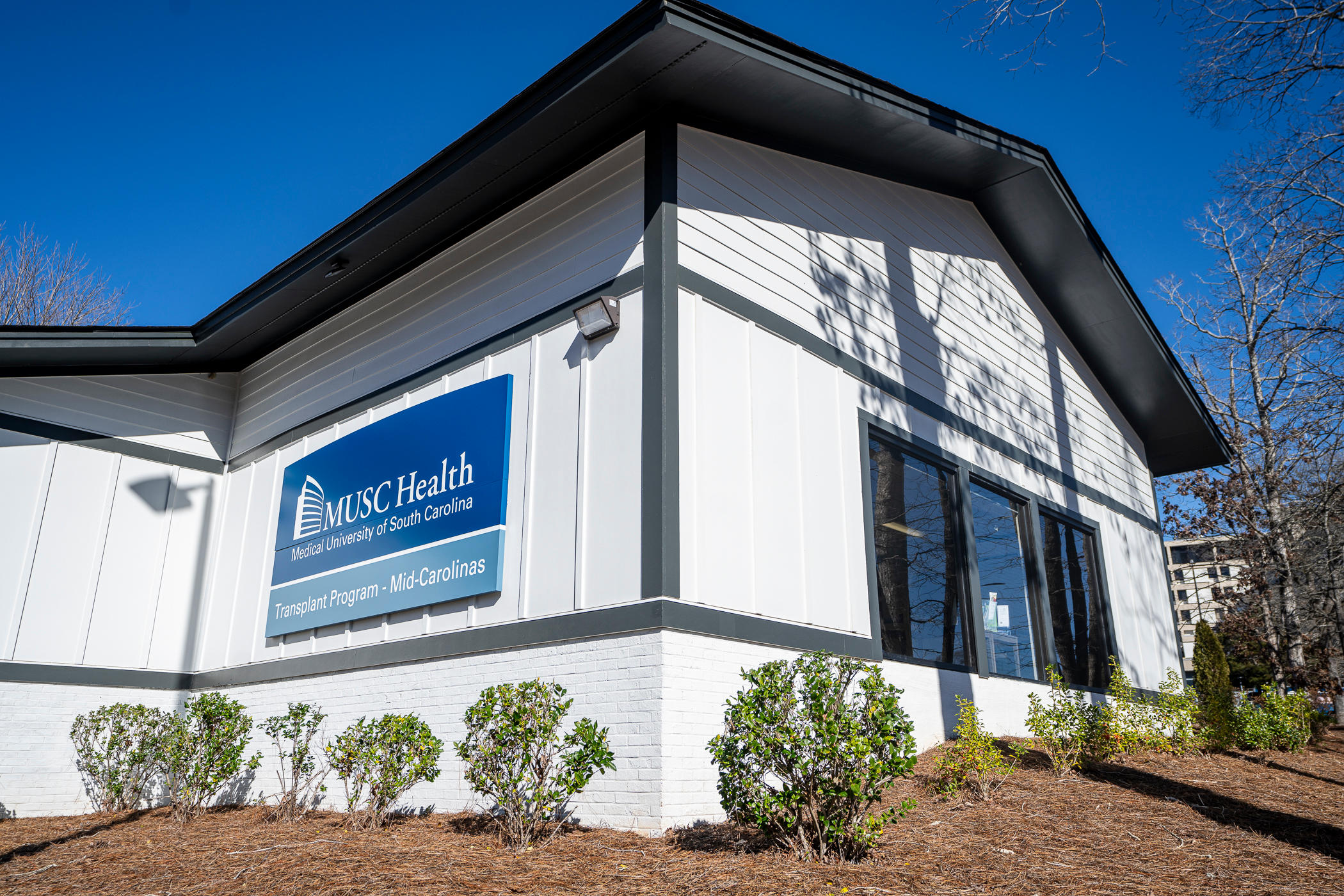 MUSC Health Transplant Program - Mid-Carolinas Exterior Building Close up