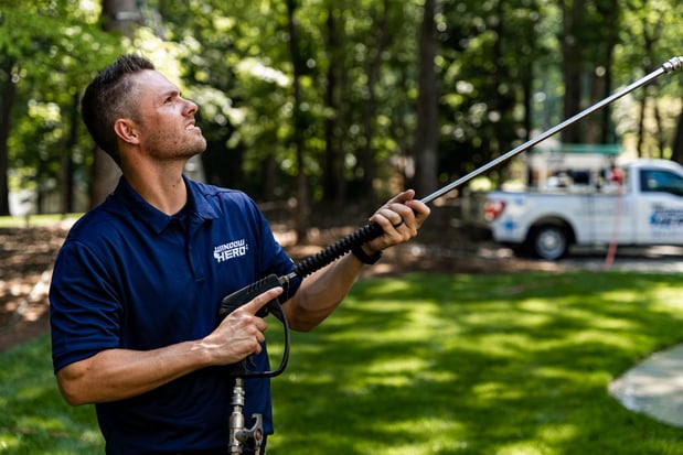 Images Window Hero Charlotte