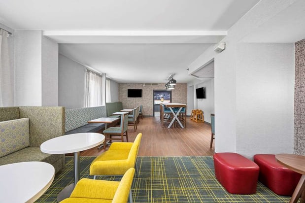 Images Hampton Inn Cleveland-Westlake