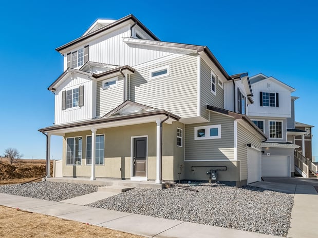 Images Oakwood Homes at Thompson River Ranch