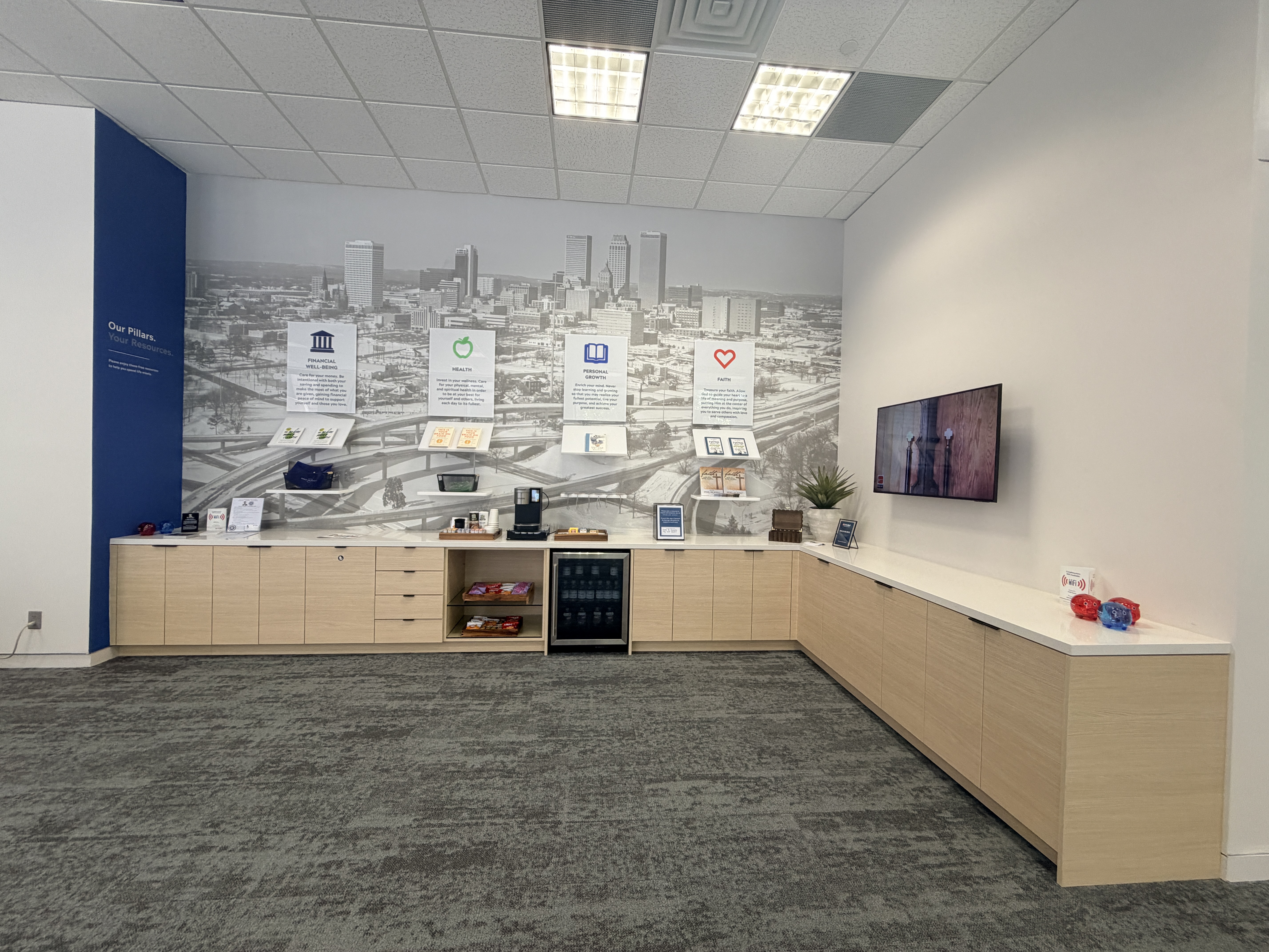 First United Bank - Tulsa - interior customer refreshment area