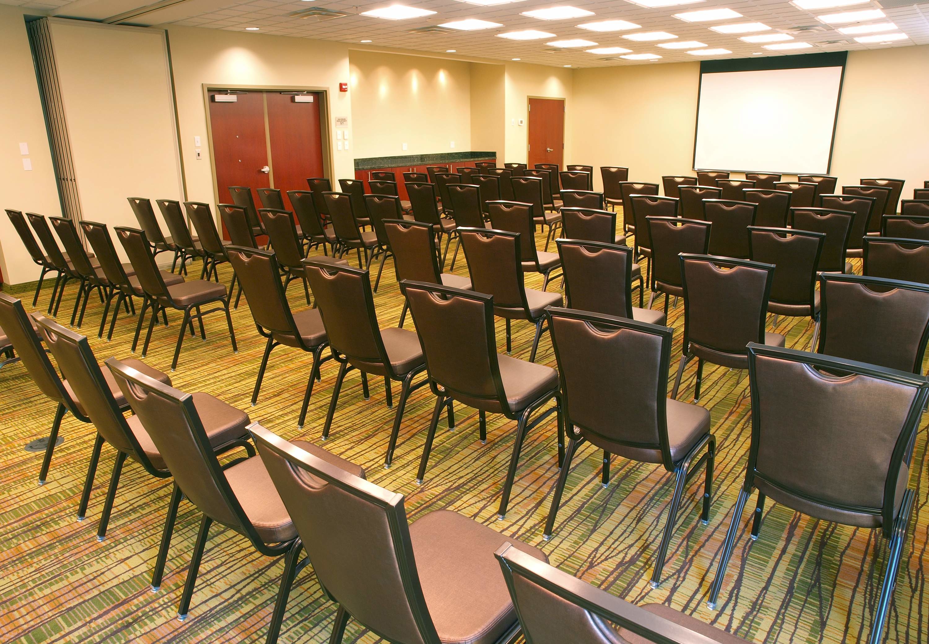 springhill suites by marriott pigeon forge coupons pigeon christmas stores in pigeon forge