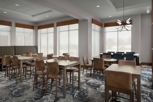 Images Hilton Garden Inn Cedar Falls