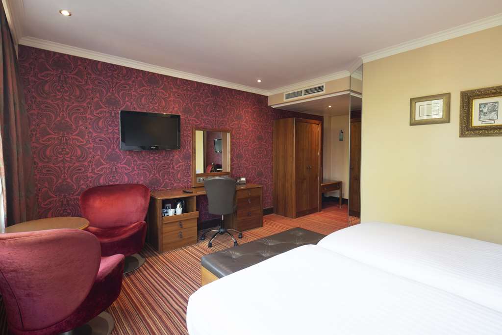 chester the queen bedrooms
