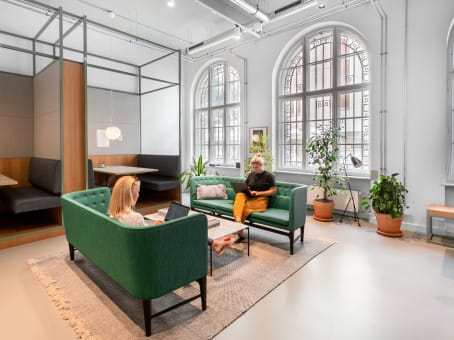 Berlin, Spaces Alte Post, Karl-Marx-Straße 97-99 in Berlin