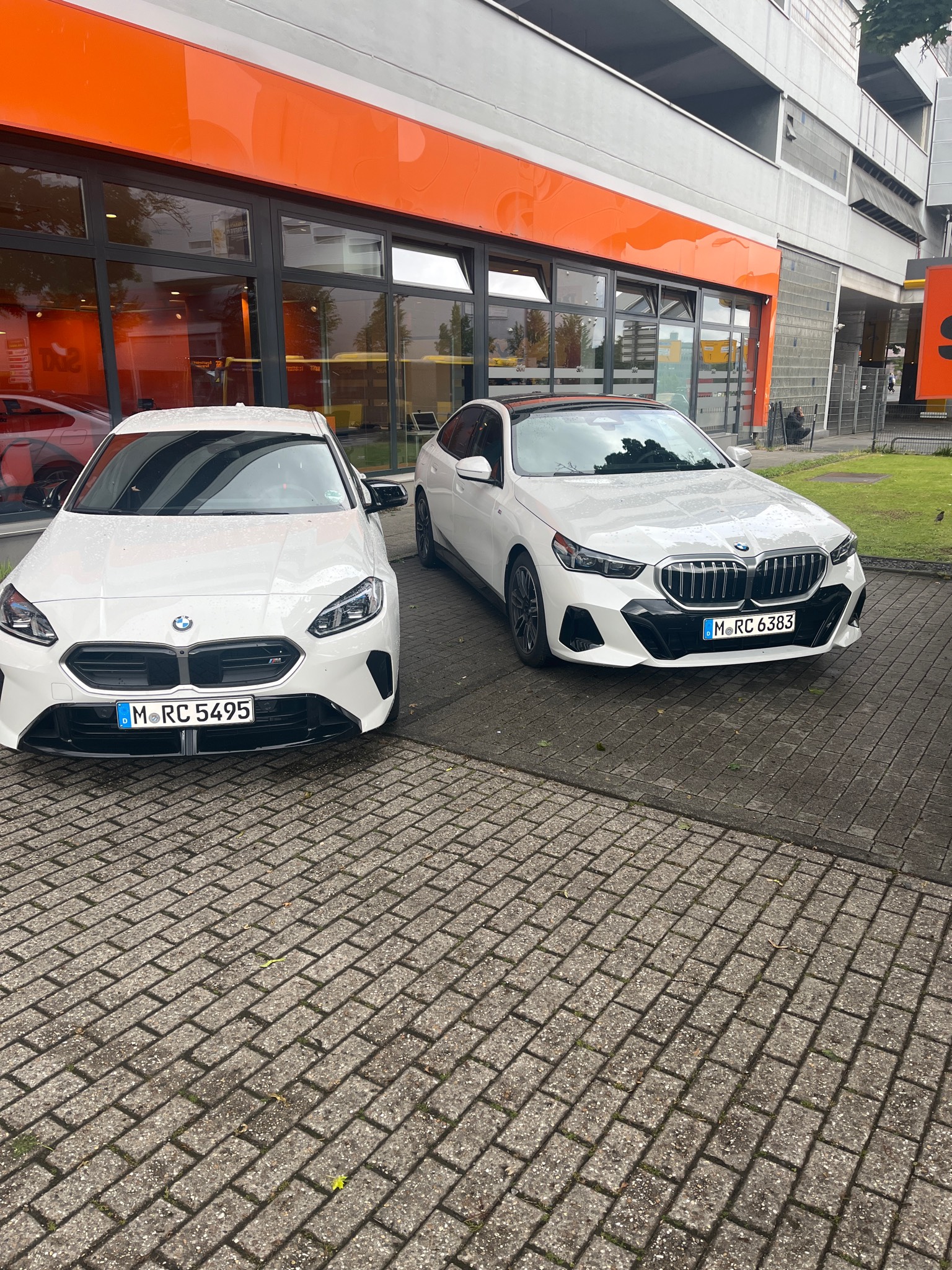 SIXT Auto- und Transportervermietung Essen Limbecker Platz, Ostfeldstr. 9 in Essen