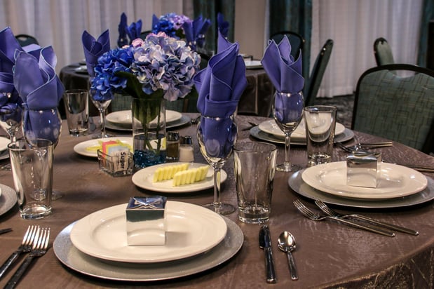 Images Holiday Inn & Suites Denver Tech Center-Centennial by IHG