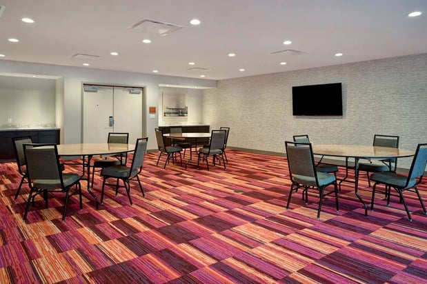 Images Home2 Suites by Hilton Eau Claire South