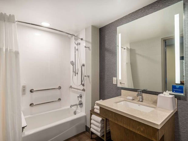 Images Homewood Suites by Hilton Toledo Downtown
