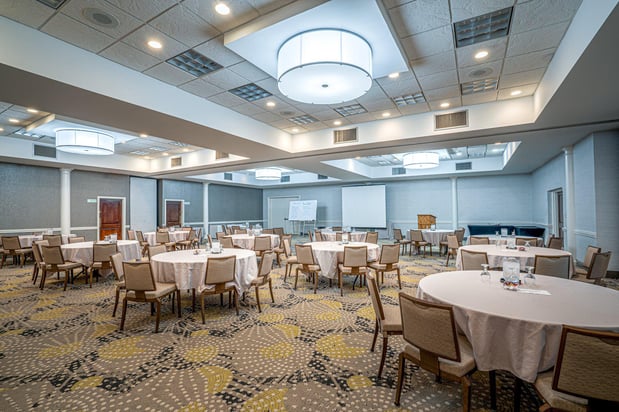 Images Holiday Inn Huntsville-Research Park by IHG