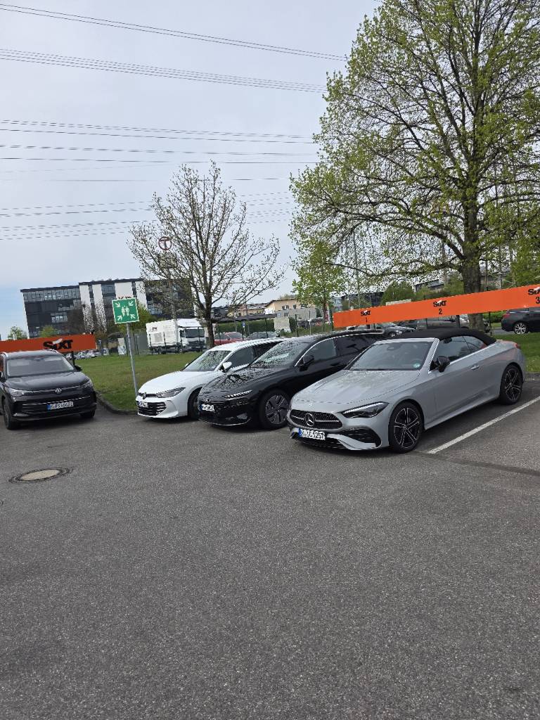 SIXT Mietwagen & Transporter mieten Köln Porz/Gremberghoven, Ettore-Bugatti-Str. 2 in Köln