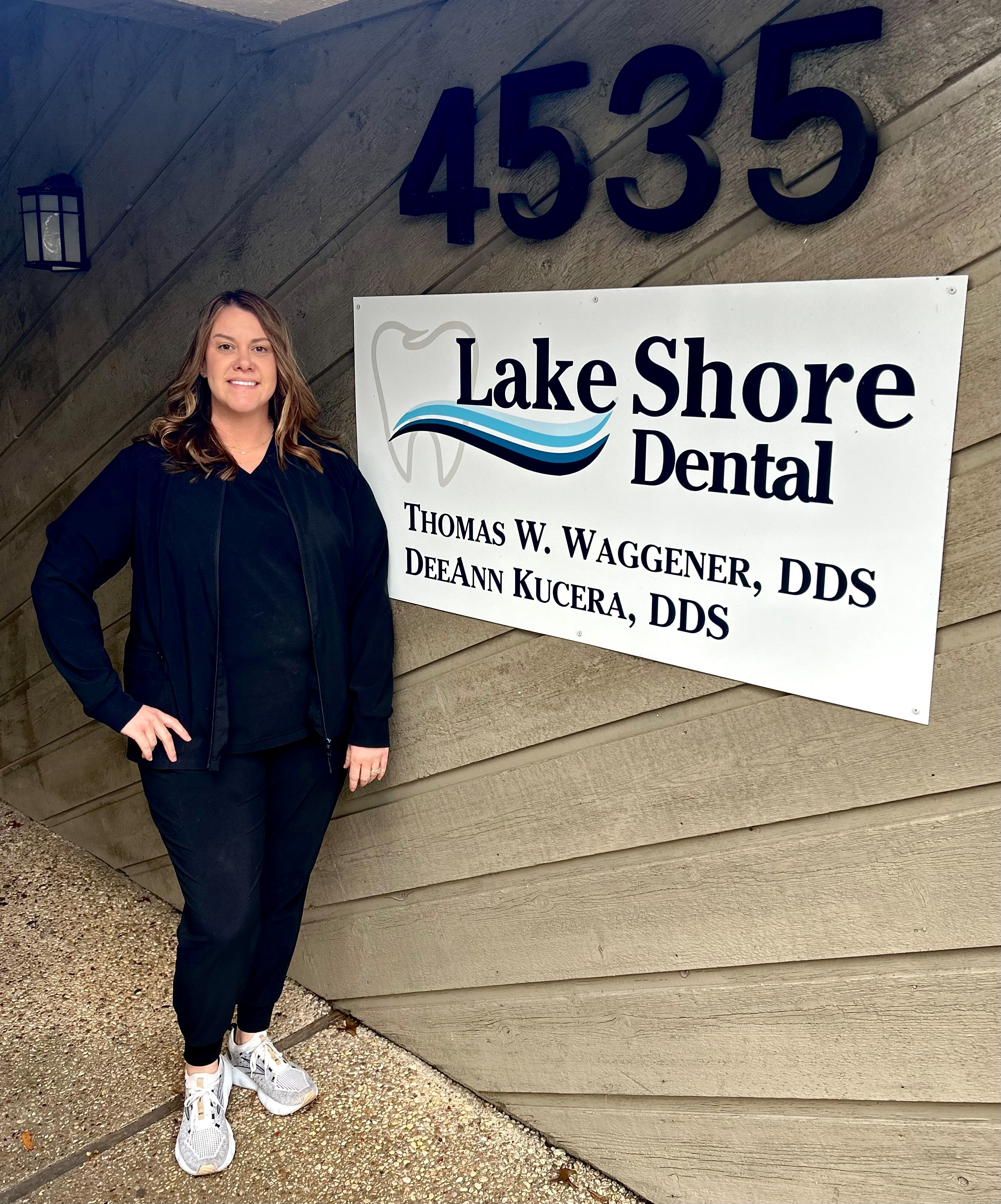 Lake Shore Dental 
4535 Lake Shore Dr, 
Waco, TX 76710
(254) 776-7622
https://lakeshoredentalwaco.com

Our dentist office in Waco TX proudly offers compassionate, high-quality dental care for our local community. We provide general dentistry, restorative dentistry, and cosmetic dentistry services for patients of all ages. Call us to schedule an appointment today!