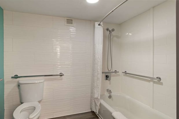 Images Best Western Plus Executive Hotel