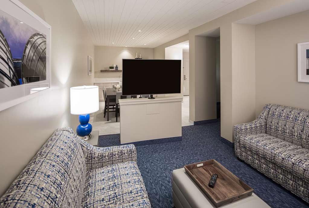 Guest room