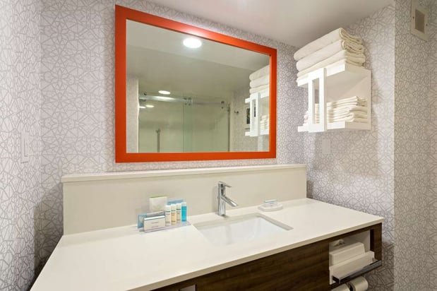 Images Hampton Inn Perry