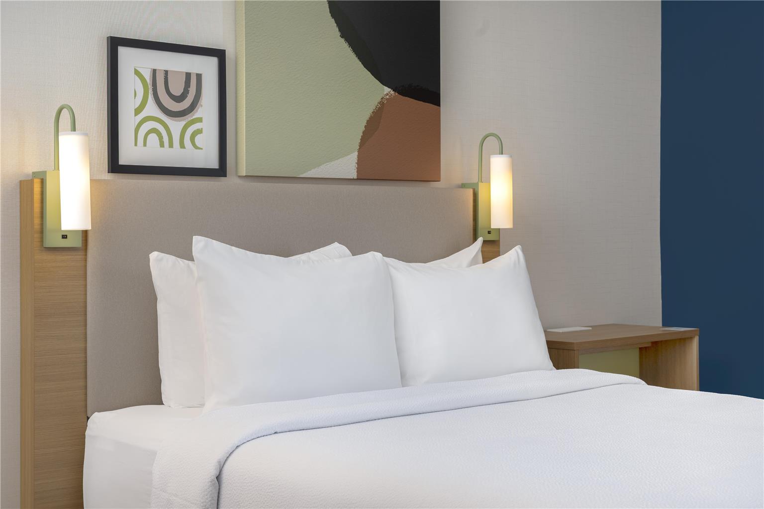 Images Spark by Hilton Toronto Mississauga