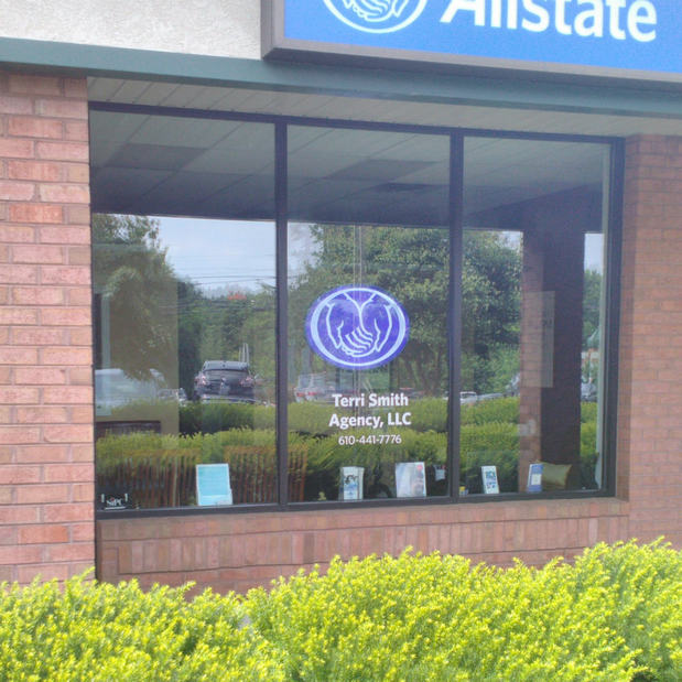 Images Terri Smith: Allstate Insurance