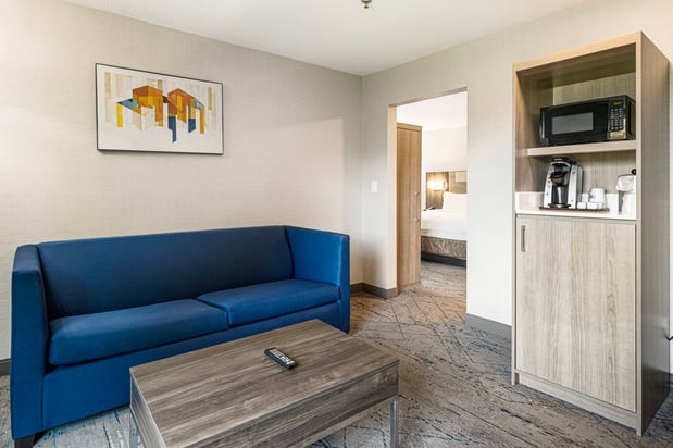 Images Holiday Inn Express & Suites Buford NE - Lake Lanier by IHG