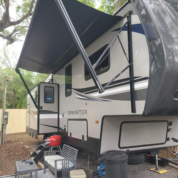 Images D-RV Mobile Repair