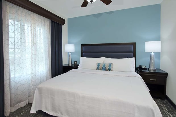 Images Homewood Suites by Hilton Miami - Airport West
