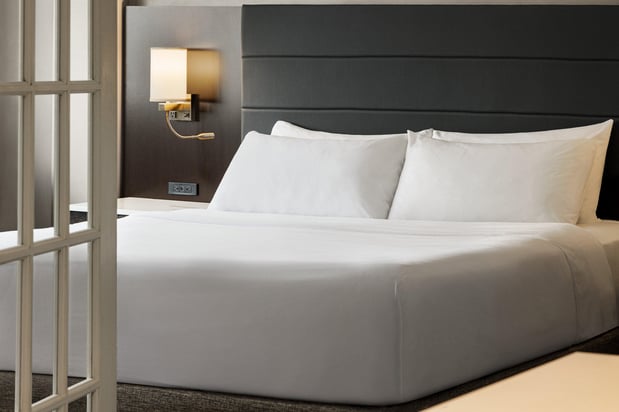 Images Crowne Plaza Knoxville Downtown University by IHG
