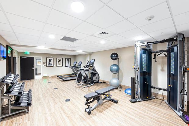 Images Staybridge Suites Naples - Marco Island by IHG
