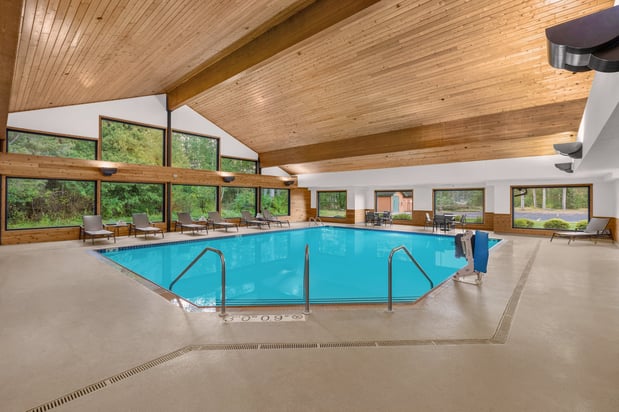 Images Holiday Inn Express & Suites Hayward by IHG