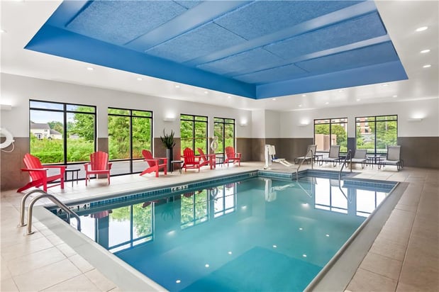 Images Hampton Inn - DeKalb (Near the University)