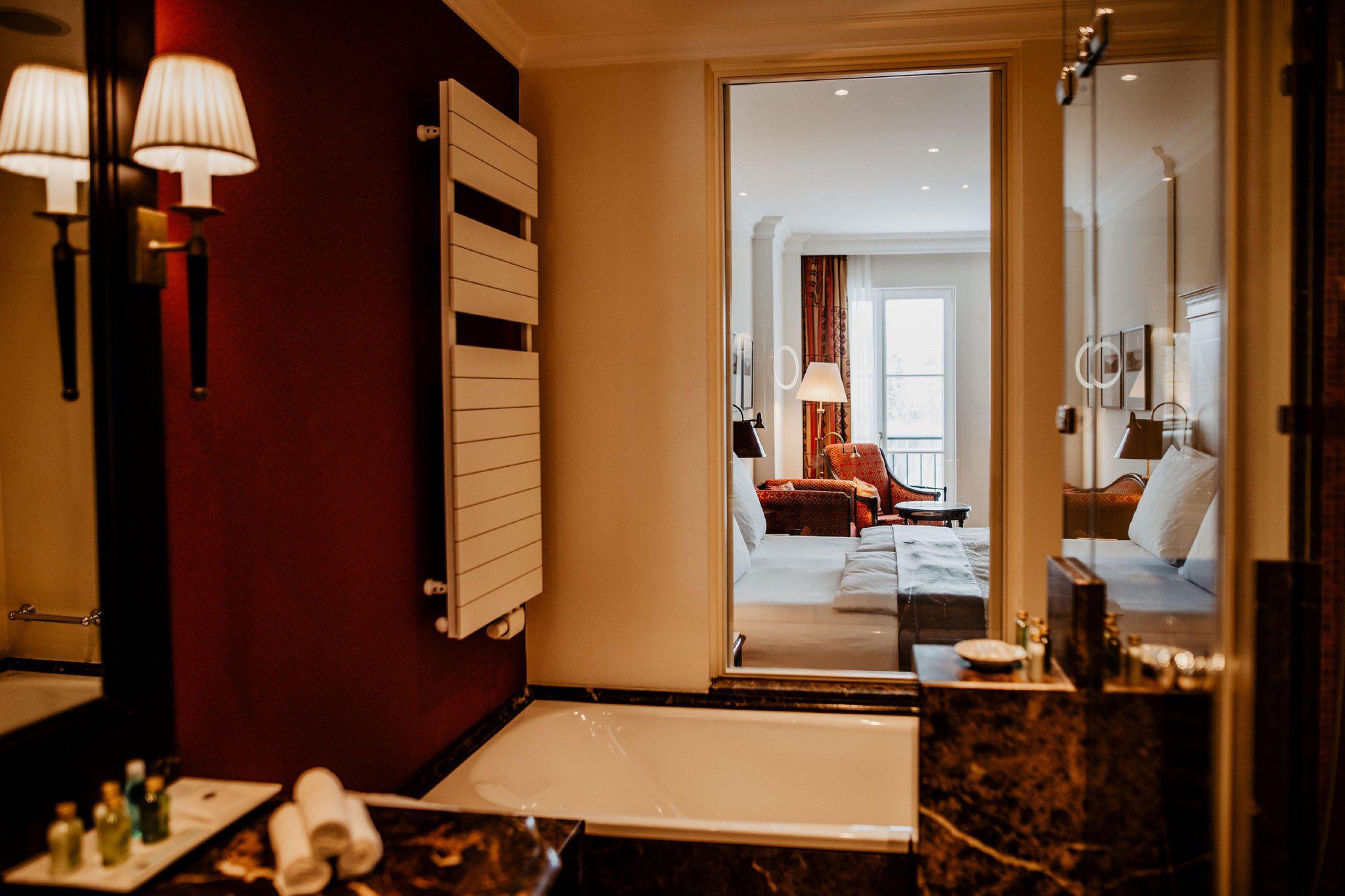 Schloss Fuschl, a Luxury Collection Resort & Spa, Fuschlsee-Salzburg, Schloss Strasse 19 in Hof Bei Salzburg