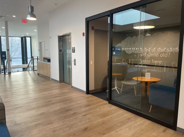 Images Capital One Café