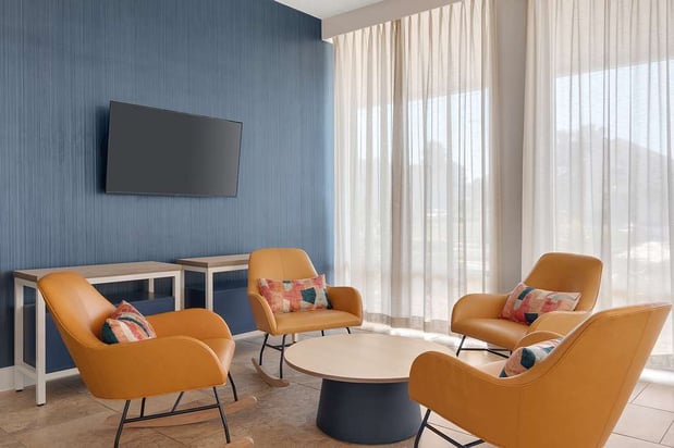 Images Spark by Hilton Ormond Beach Oceanfront