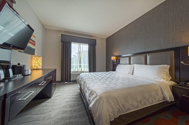 Images Holiday Inn & Suites Houston West - Westway Park by IHG