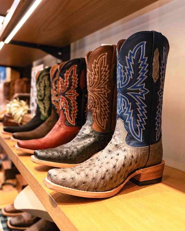 Images Ariat Brand Shop