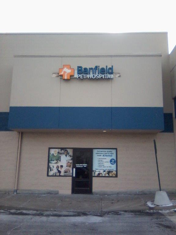 Banfield Pet Hospital - Gurnee