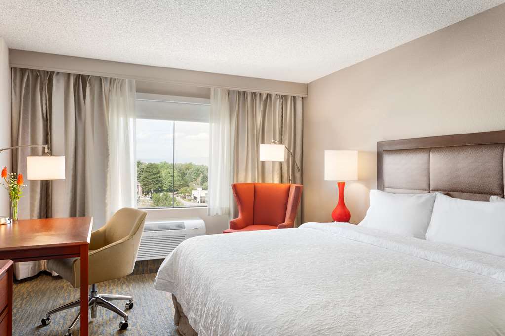 Hampton Inn & Suites Denver-Cherry Creek