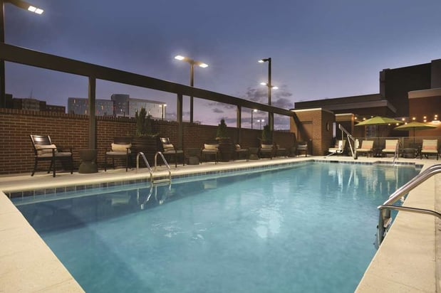 Images Hilton Garden Inn Downtown Birmingham