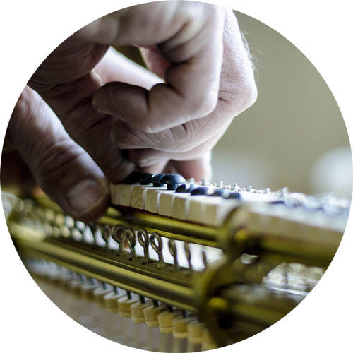 Moser Rudolf Meisterbetrieb - Pianos KG, Templstraße 30 in Innsbruck