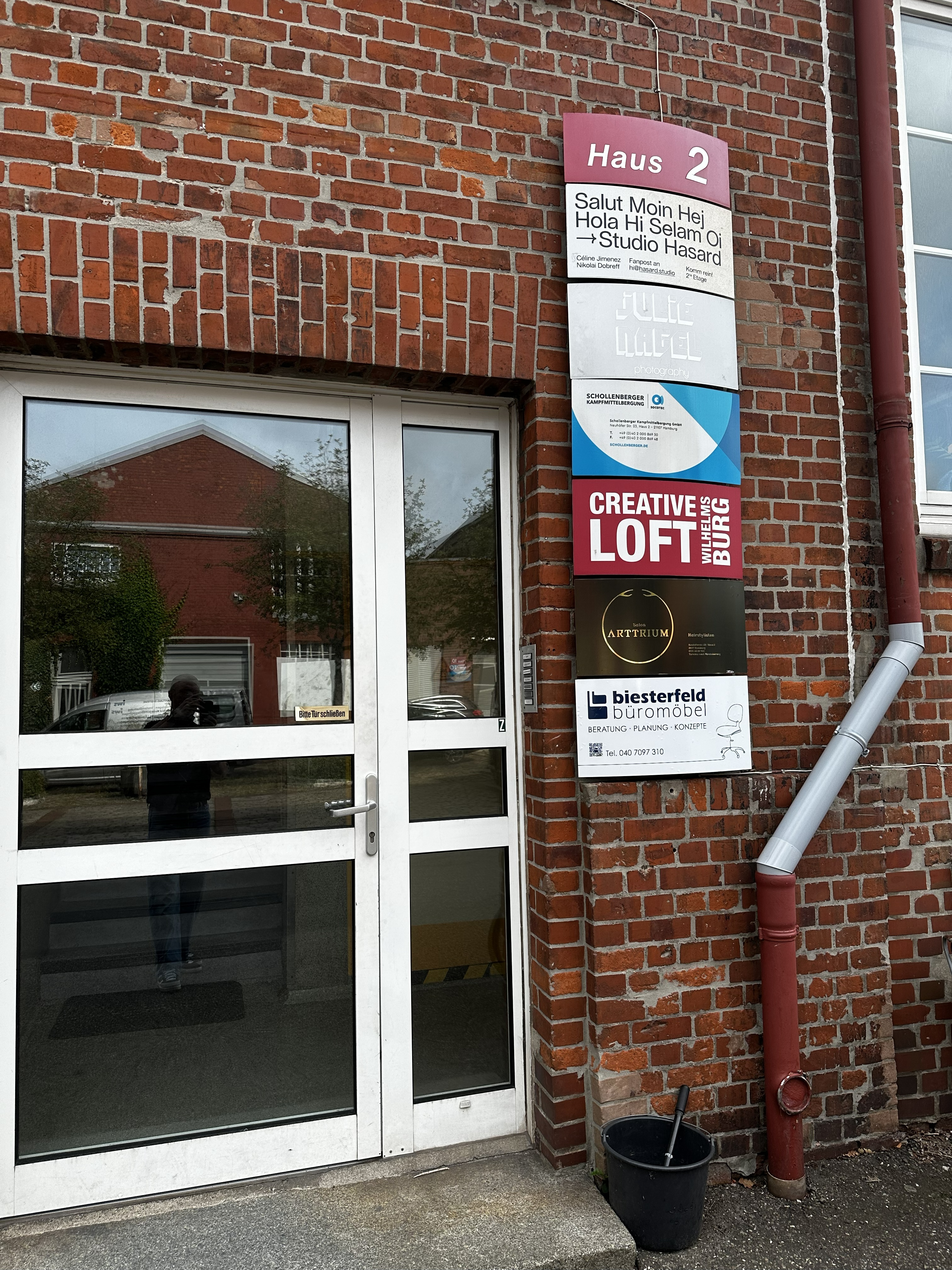 Biesterfeld Büromöbel GmbH, Neuhöfer Straße 23 in Hamburg
