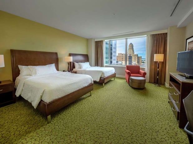 Images Hilton Garden Inn Buffalo Downtown