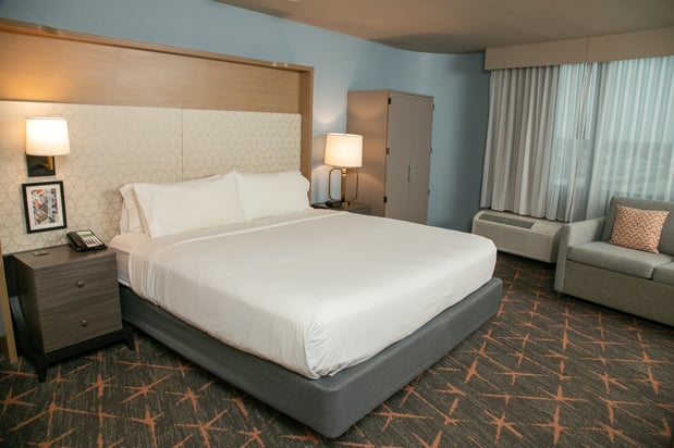 Images Holiday Inn New Orleans West Bank Tower by IHG