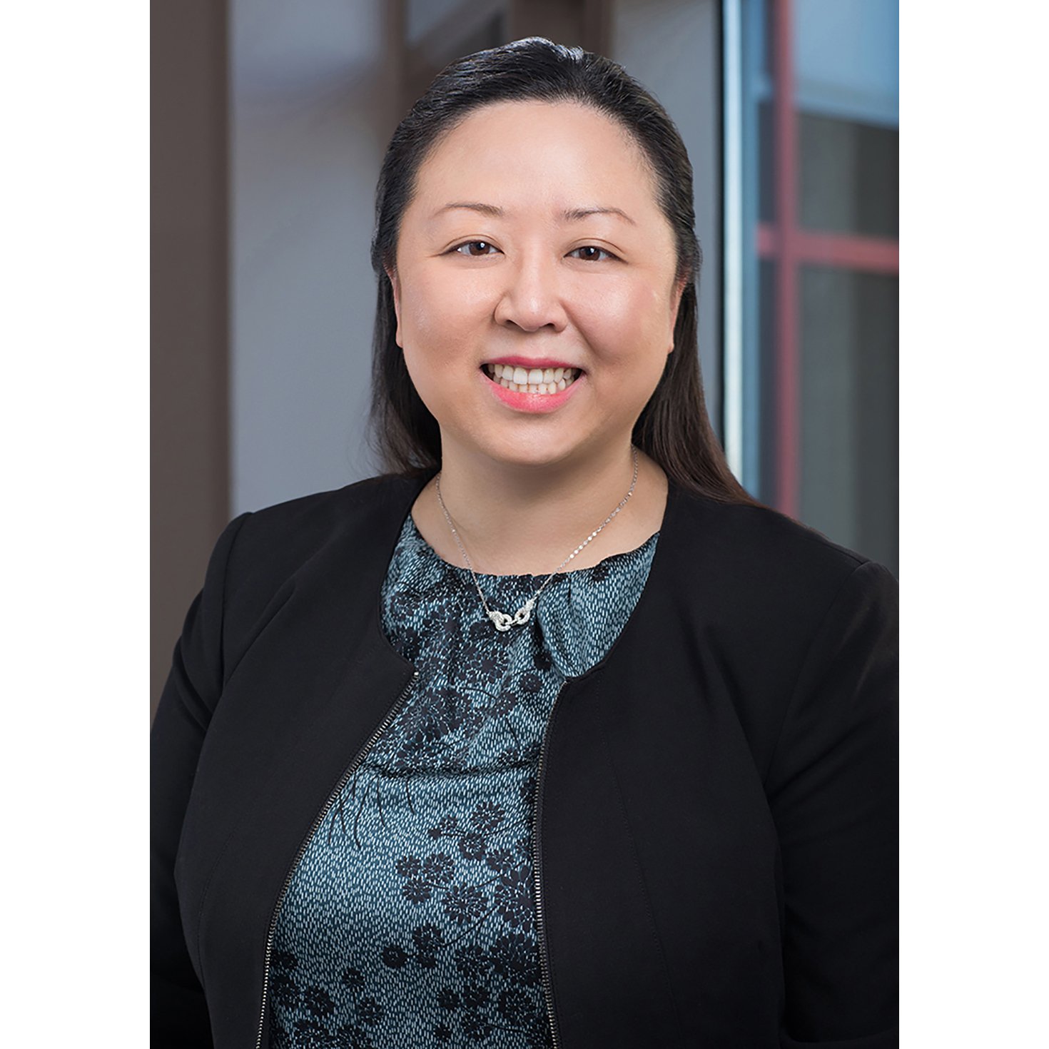 Dr. Lillian Chen, MD Stoneham, MA Colorectal Surgery